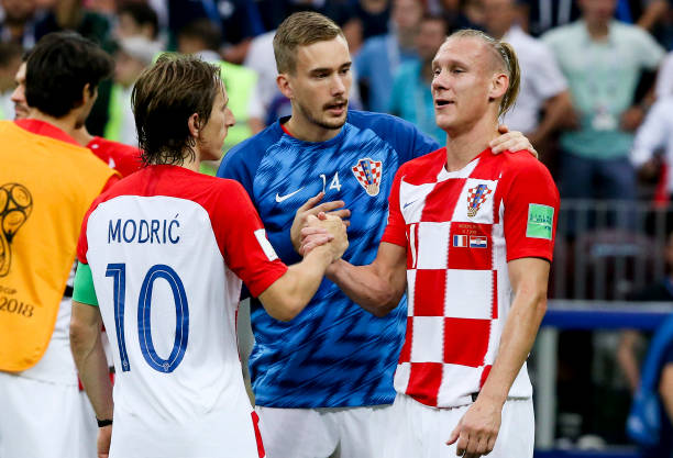 年前重返冠 年前重返冠